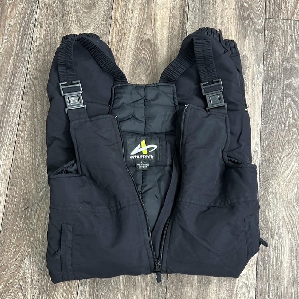 Kids ski 🎿/snow bibs